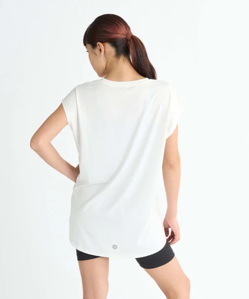 ROXY(ロキシー)の「ENJOY THE DIFFERENCE/ロキシー水陸両用半袖Tシャツ(Tシャツ/カットソー・レディース・カーキ/ブラック/ホワイト・SMALL/MEDIUM/LARGE)」の5枚目の写真