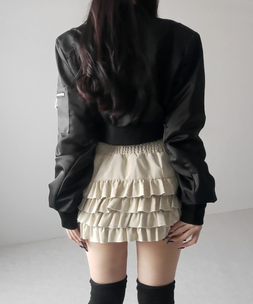 me+em select(ミームセレクト)の「※※【 3color /インナーパンツ裏地付 】ハイウエストシャーリングフリルミニスカート / high waist shirring frill mini skirt(スカート・レディース・ブラック/ベージュ・FREE)」の11枚目の写真