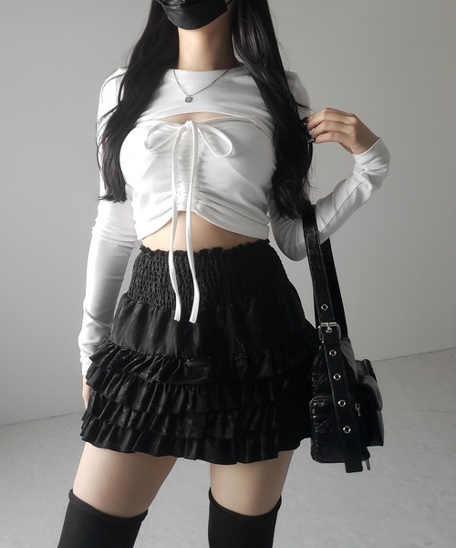 me+em select(ミームセレクト)の「※※【 3color /インナーパンツ裏地付 】ハイウエストシャーリングフリルミニスカート / high waist shirring frill mini skirt(スカート・レディース・ブラック/ベージュ・FREE)」の17枚目の写真