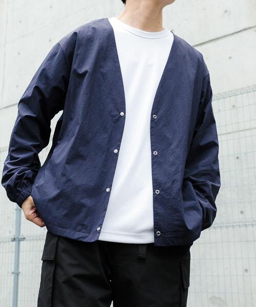 ITEMS URBANRESEARCH（アイテムズ アーバンリサーチ）の「『セットアップ対応』ナイロン リングドットボタン カーディガン（カーディガン/ボレロ・メンズ・ネイビー/ブラック/チャコールグレー・MEDIUM/LARGE）」の20枚目の写真
