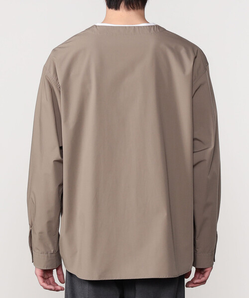 GYMPHLEX(ジムフレックス)の「Gymphlex | ストレッチタイプライター Vネック長袖シャツ MEN(シャツ/ブラウス・メンズ・ベージュ系その他/ダークネイビー・L/M)」の12枚目の写真