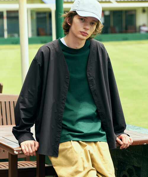 GYMPHLEX(ジムフレックス)の「Gymphlex | ストレッチタイプライター Vネック長袖シャツ MEN(シャツ/ブラウス・メンズ・ベージュ系その他/ダークネイビー・L/M)」の1枚目の写真