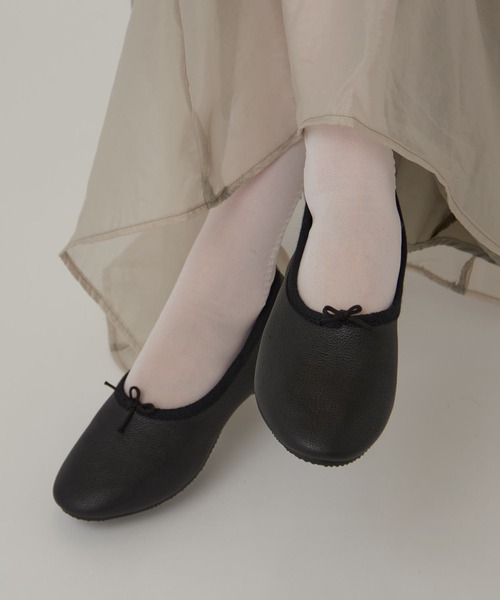 CROWN（クラウン）の「【CROWN】Bow Ballroom/フラットシューズ（バレエシューズ・レディース・ホワイト/ブラック・4/5/6/7/3）」の17枚目の写真