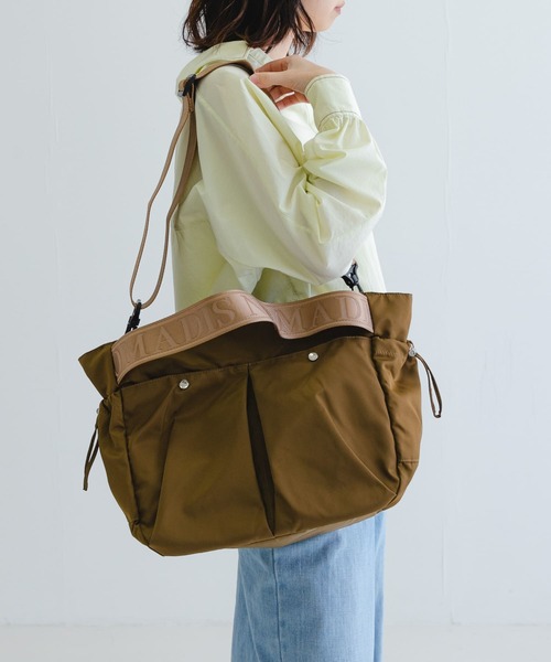 NOMADIS（ノマディス）の「NOMADIS BASQUE M SLD（ショルダーバッグ