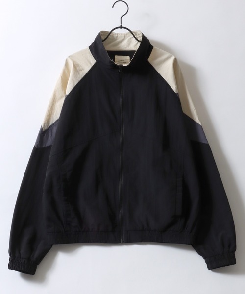 SITRY(シトリー)の「Nylon Track Jacket/ナイロンジャケット トラックジャケット ブルゾン(ナイロンジャケット・メンズ・ブラック/ネイビー・M/L/LL)」の3枚目の写真