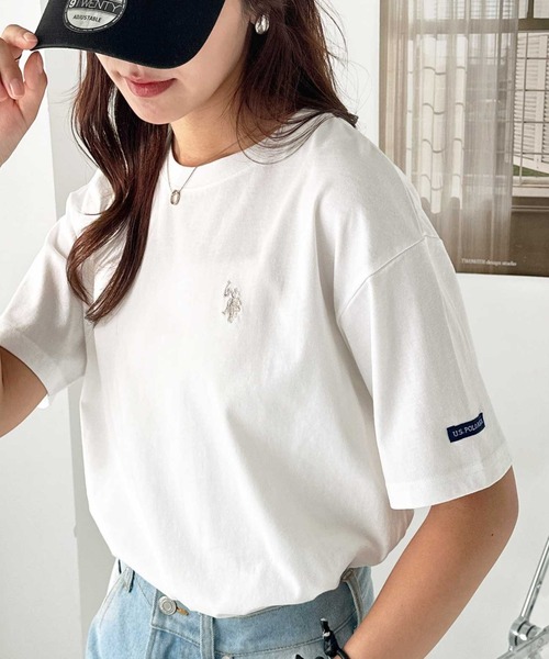 U.S. POLO ASSN.（ユーエスポロアッスン）の「GeeRA別注【U.S. POLO ASSN.】【S-XLサイズ展開】夏マストアイテム！ワンポイント刺繍カラーTシャツ（Tシャツ/カットソー・レディース・イエロー/チャコール/オフホワイト/ライトピンク・LARGE/X-LARGE/MEDIUM/SMALL）」の6枚目の写真