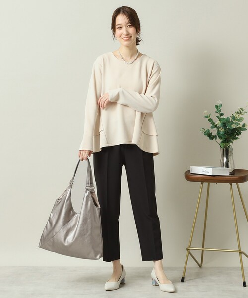 ITS'DEMO（イッツデモ）の「【A4対応】合皮Vカットトート（トートバッグ・レディース・ブロンズ/シルバー/ナチュラル/ブラック・00）」の8枚目の写真