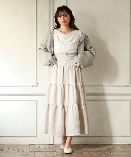 ELENCARE DUE(エレンカーレデュエ)の「・ELENCARE DUE バルーンショートマンパー(マウンテンパーカー・レディース・ブラック/ライトグレー/アイボリー・FREE)」の21枚目の写真