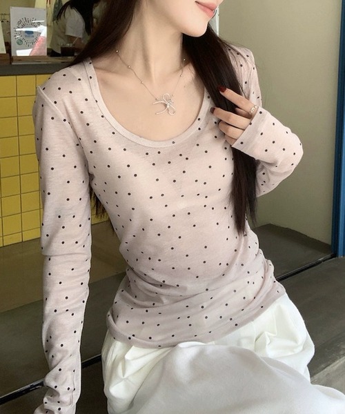 MEMECLE（メメクル）の「【 MEMECLE / メメクル 】ドット Uネックカットソー（Tシャツ/カットソー・レディース・グレー/アイボリー・S/M/L）」の6枚目の写真