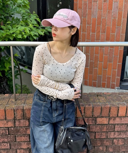 MEMECLE（メメクル）の「【 MEMECLE / メメクル 】ドット Uネックカットソー（Tシャツ/カットソー・レディース・グレー/アイボリー・S/M/L）」の19枚目の写真