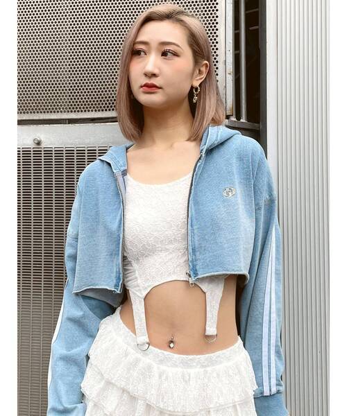 GYDA（ジェイダ）の「GD 2ラインカットデニムショートZIP UPブルゾン【SETUP着用可】（ブルゾン・レディース・ライトブルー/ブルー・FREE）」の12枚目の写真