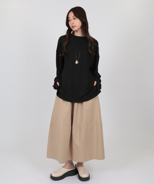 SUWDEE（スーディー）の「crew neck oversize cut pullover（Tシャツ/カットソー・レディース・ベージュ/ホワイト/ブラック・FREE）」の4枚目の写真