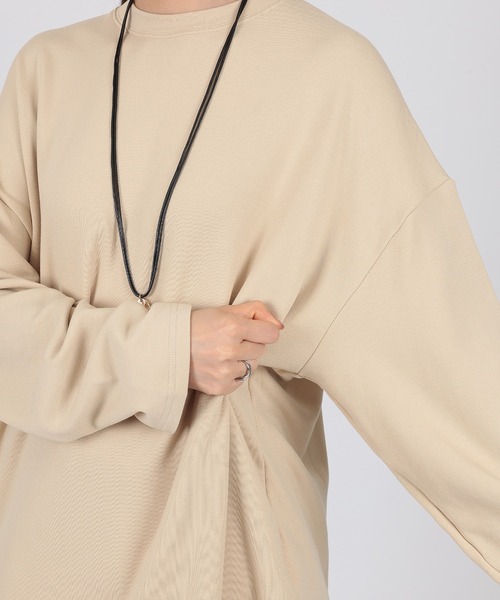 SUWDEE（スーディー）の「crew neck oversize cut pullover（Tシャツ/カットソー・レディース・ベージュ/ホワイト/ブラック・FREE）」の14枚目の写真