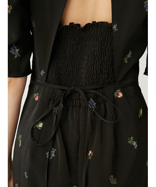 【FRAY I.D】フルーツエンブロイダリーパフスリーブワンピース FRAY I.D（フレイアイディー）の「フルーツエンブロイダリー