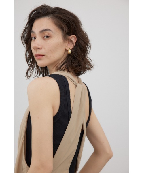 crie conforto(クリーコンフォルト)の「バックハンギングジャンスカ(ワンピース・レディース・ベージュ/ブラック・FREE)」の5枚目の写真