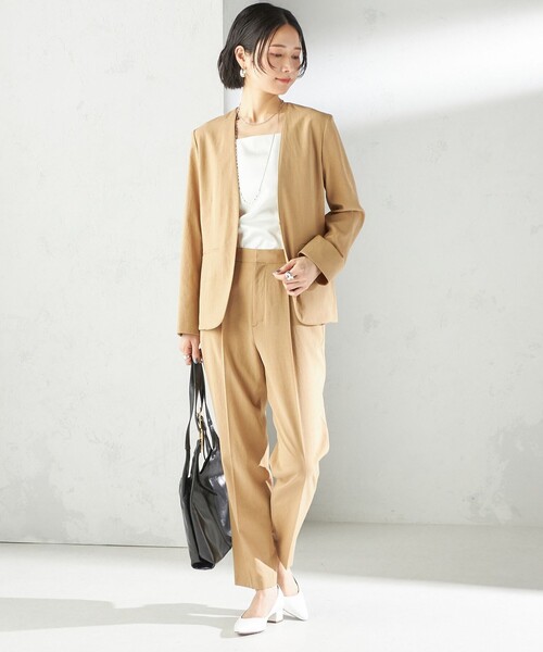SHIPS（シップス）の「〈手洗い可能〉FUNCTIONAL テーパード パンツ（セットアップ対応）（その他パンツ・レディース・ベージュ/ネイビー・36/38/40）」の4枚目の写真