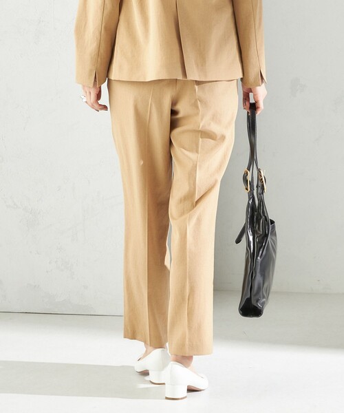 SHIPS（シップス）の「〈手洗い可能〉FUNCTIONAL テーパード パンツ（セットアップ対応）（その他パンツ・レディース・ベージュ/ネイビー・36/38/40）」の12枚目の写真