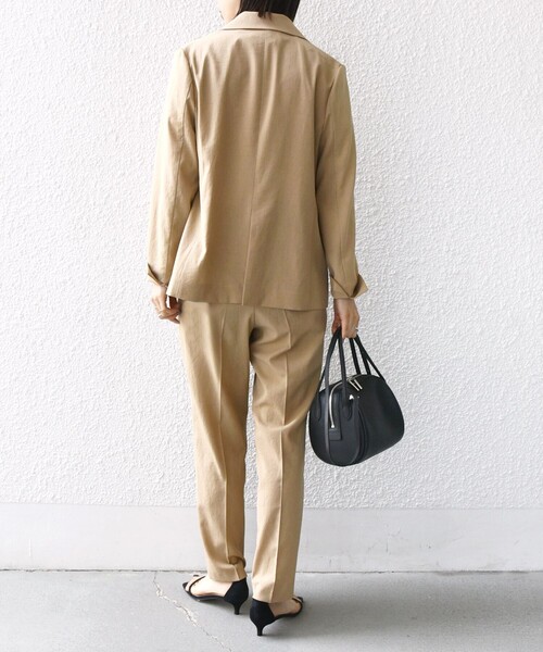 SHIPS（シップス）の「〈手洗い可能〉FUNCTIONAL テーパード パンツ（セットアップ対応）（その他パンツ・レディース・ベージュ/ネイビー・36/38/40）」の17枚目の写真