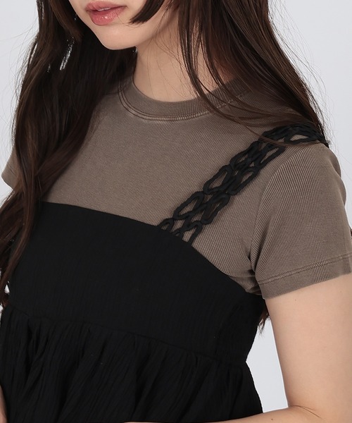 SUWDEE(スーディー)の「gather flare camisole blouse(キャミソール・レディース・アイボリー/ブラック・FREE)」の14枚目の写真