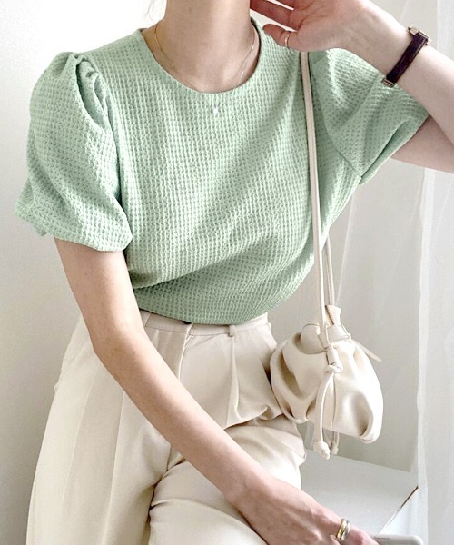 miumiu パフスリーブ 半袖 カットソー フラワーパフスリーブ トップス（Tシャツ/カットソー）｜M y u