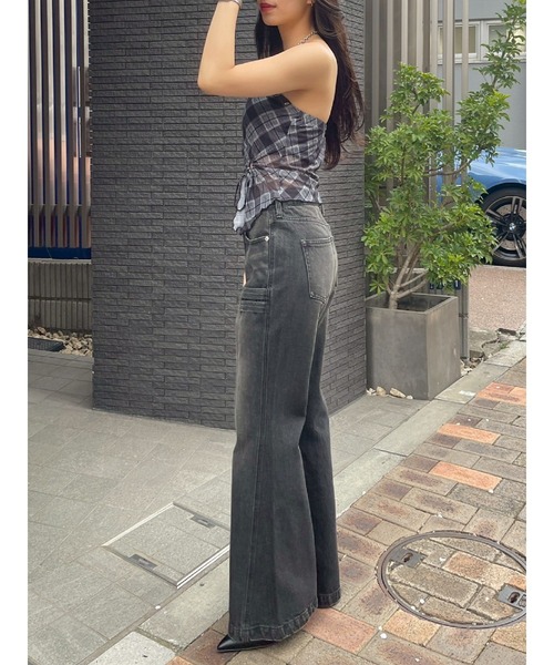 EVRIS（エヴリス）の「センターシームワイドフレアデニムパンツ（デニムパンツ・レディース・ブラック/インディゴブルー・SMALL/MEDIUM）」の3枚目の写真