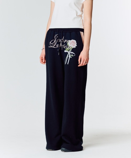 韓国ファッション 人気 [LARTIGENT] L14 ROSE TRACK PANTS L15 ROSE TRAINING PANTS（スウェットパンツ）｜LARTIGENT
