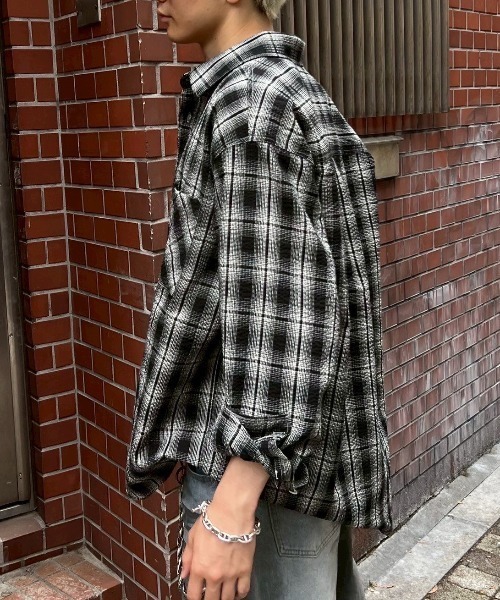 Chikashitsu +(チカシツプラス)の「【Chikashitsu +】shadow check shirt 2 / 【チカシツプラス】シャドウチェックシャツ(シャツ/ブラウス・メンズ・ブルー/ブラック/ベージュ×ブラック・ONE SIZE)」の15枚目の写真