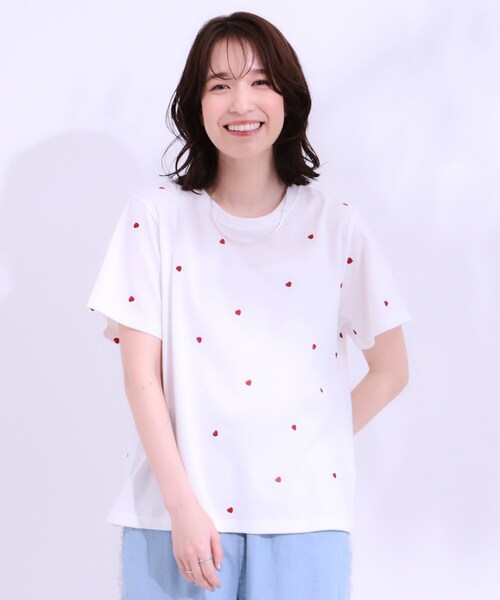 Cutie Blonde(キューティーブロンド)の「【S-LL】選べる4柄 デザイン刺繍アソートTシャツ(Tシャツ/カットソー・レディース・ライトグリーン系2/ネイビー系1/ブラック系/ホワイト系1/ライトイエロー系4/チャコール・01/04/03/02)」の22枚目の写真
