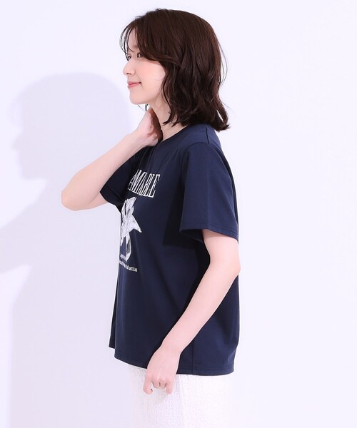 Cutie Blonde(キューティーブロンド)の「【S-LL】選べる4柄 デザイン刺繍アソートTシャツ(Tシャツ/カットソー・レディース・ライトグリーン系2/ネイビー系1/ブラック系/ホワイト系1/ライトイエロー系4/チャコール・01/04/03/02)」の13枚目の写真