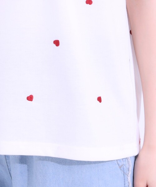 Cutie Blonde(キューティーブロンド)の「【S-LL】選べる4柄 デザイン刺繍アソートTシャツ(Tシャツ/カットソー・レディース・ライトグリーン系2/ネイビー系1/ブラック系/ホワイト系1/ライトイエロー系4/チャコール・01/04/03/02)」の21枚目の写真