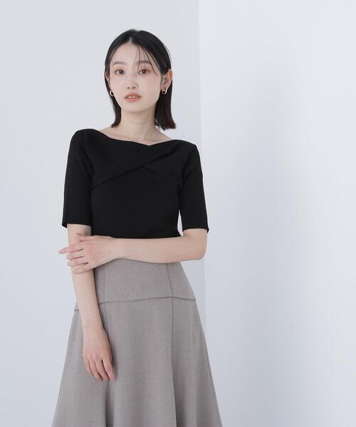 NATURAL BEAUTY BASIC(ナチュラルビューティーベーシック)の「◇ツイストドレープニット(ニット/セーター・レディース・オフホワイト/ブルー/ブラック・FREE)」の3枚目の写真