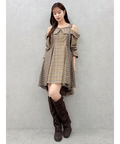 dazzlin（ダズリン）の「レイヤードイレヘムシャツワンピース（ワンピース・レディース・オフホワイト/キャメル/ネイビー・SMALL/MEDIUM）」の18枚目の写真