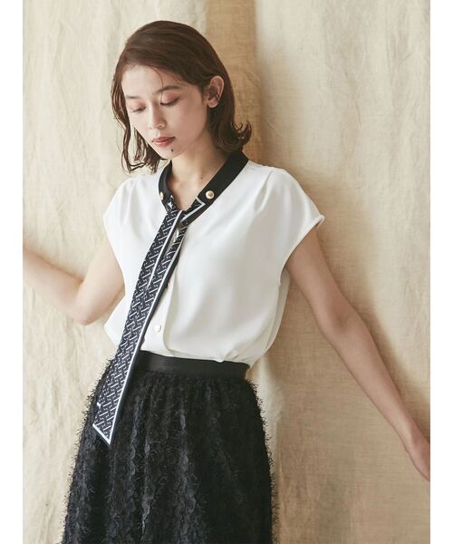 TONAL（トーナル）の「スカーフタイドッキングフレンチブラウス（シャツ/ブラウス・レディース・ネイビー/オフホワイト/ベビーピンク・MEDIUM）」の18枚目の写真