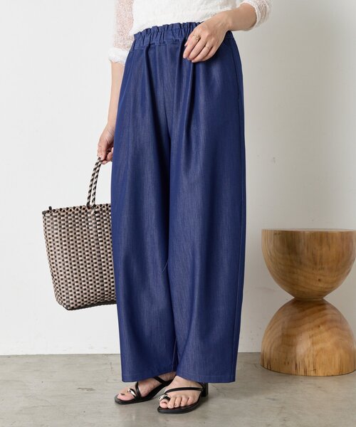 Jena espace merveilleux(ジェナ エスパスメルヴェイユ)の「【ムレないベタつかない!】デニムライクカーブパンツ(その他パンツ・レディース・ブルー/ネイビー・FREE)」の14枚目の写真