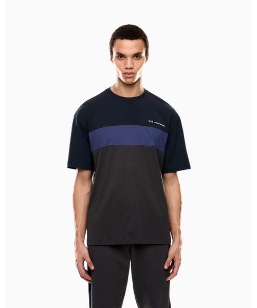 EMPORIO ARMANI EA7(エンポリオアルマーニイーエーセブン)の「【エンポリオ アルマーニ EA7】Athletic Colour Block クルーネックTシャツ コットン混紡(Tシャツ/カットソー・メンズ・ネイビー/ピンク/カーキ/グレー・SMALL/MEDIUM/LARGE/X-LARGE/XX-LARGE/X-SMALL)」の1枚目の写真