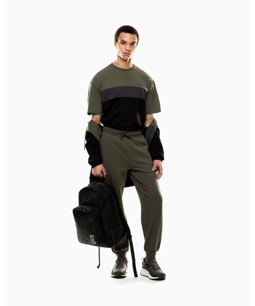 EMPORIO ARMANI EA7(エンポリオアルマーニイーエーセブン)の「【エンポリオ アルマーニ EA7】Athletic Colour Block クルーネックTシャツ コットン混紡(Tシャツ/カットソー・メンズ・ネイビー/ピンク/カーキ/グレー・SMALL/MEDIUM/LARGE/X-LARGE/XX-LARGE/X-SMALL)」の6枚目の写真