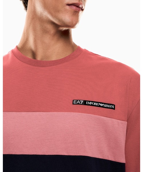 EMPORIO ARMANI EA7(エンポリオアルマーニイーエーセブン)の「【エンポリオ アルマーニ EA7】Athletic Colour Block クルーネックTシャツ コットン混紡(Tシャツ/カットソー・メンズ・ネイビー/ピンク/カーキ/グレー・SMALL/MEDIUM/LARGE/X-LARGE/XX-LARGE/X-SMALL)」の8枚目の写真