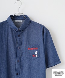 PEANUTS（ピーナッツ）の「PEANUTS 刺繍デニム半袖シャツ（シャツ/ブラウス）」