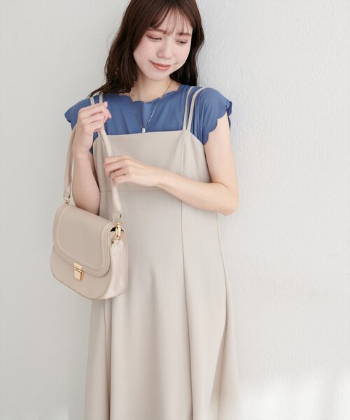 natural couture(ナチュラルクチュール)の「前後2WAYスカラップノースリカットソーブラウス(Tシャツ/カットソー・レディース・ブルー/レッド/ピンク/ブラック/グレイッシュベージュ・FREE)」の21枚目の写真