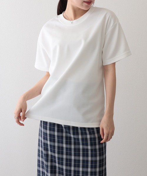 Lace Ladies(レースレディース)の「クルーネック ベーシック ドロップショルダー 半袖 Tシャツ(Tシャツ/カットソー・レディース・ブラック/グレイッシュベージュ/ホワイト/グリーン/ベージュ・M/L/XL/S)」の1枚目の写真