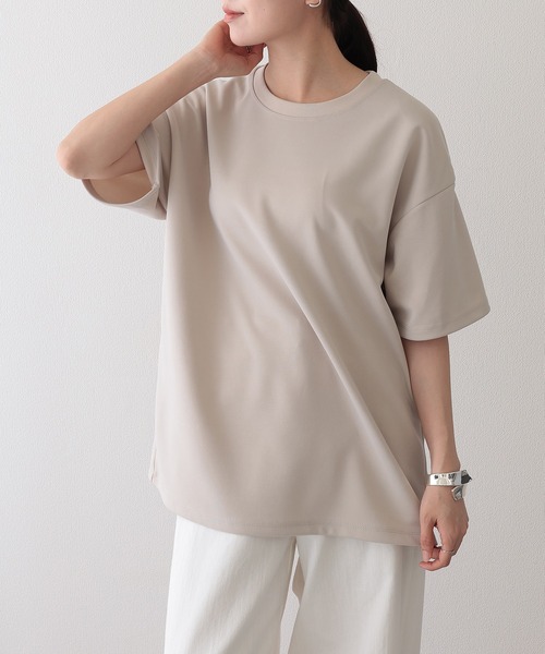 Lace Ladies(レースレディース)の「クルーネック ベーシック ドロップショルダー 半袖 Tシャツ(Tシャツ/カットソー・レディース・ブラック/グレイッシュベージュ/ホワイト/グリーン/ベージュ・M/L/XL/S)」の9枚目の写真