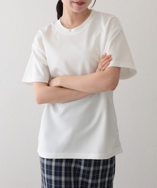 Lace Ladies(レースレディース)の「クルーネック ベーシック ドロップショルダー 半袖 Tシャツ(Tシャツ/カットソー・レディース・ブラック/グレイッシュベージュ/ホワイト/グリーン/ベージュ・M/L/XL/S)」の13枚目の写真