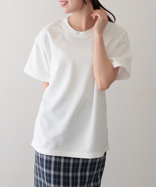 Lace Ladies(レースレディース)の「クルーネック ベーシック ドロップショルダー 半袖 Tシャツ(Tシャツ/カットソー・レディース・ブラック/グレイッシュベージュ/ホワイト/グリーン/ベージュ・M/L/XL/S)」の15枚目の写真
