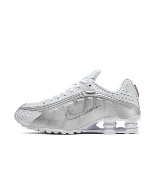 NIKE（ナイキ）の「NIKE Wmns Shox R4（ナイキ ウィメンズ ショックス R4）（スニーカー・レディース・ホワイト系/ブラック系2/ブラック系1・25cm/23cm/24.5cm/24cm/23.5cm）」の4枚目の写真