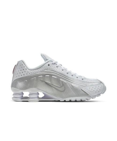 NIKE（ナイキ）の「NIKE Wmns Shox R4（ナイキ ウィメンズ ショックス R4）（スニーカー・レディース・ホワイト系/ブラック系2/ブラック系1・25cm/23cm/24.5cm/24cm/23.5cm）」の7枚目の写真