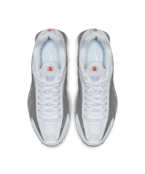 NIKE（ナイキ）の「NIKE Wmns Shox R4（ナイキ ウィメンズ ショックス R4）（スニーカー・レディース・ホワイト系/ブラック系2/ブラック系1・25cm/23cm/24.5cm/24cm/23.5cm）」の8枚目の写真
