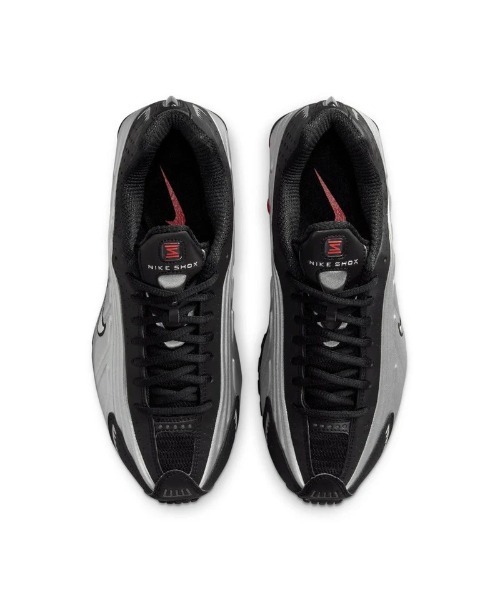 NIKE（ナイキ）の「NIKE Wmns Shox R4（ナイキ ウィメンズ ショックス R4）（スニーカー・レディース・ホワイト系/ブラック系2/ブラック系1・25cm/23cm/24.5cm/24cm/23.5cm）」の18枚目の写真