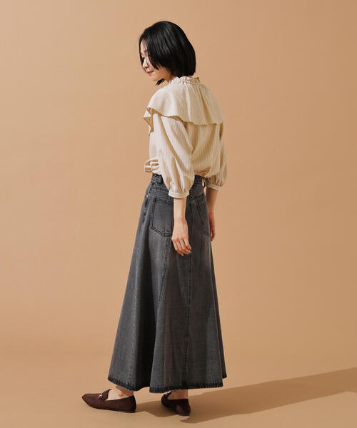 N.(N. Natural Beauty Basic)(エヌエヌナチュラルビューティーベーシック)の「パネル切替デニムフレアスカート(デニムスカート・レディース・ブルー/ブラック・MEDIUM)」の18枚目の写真