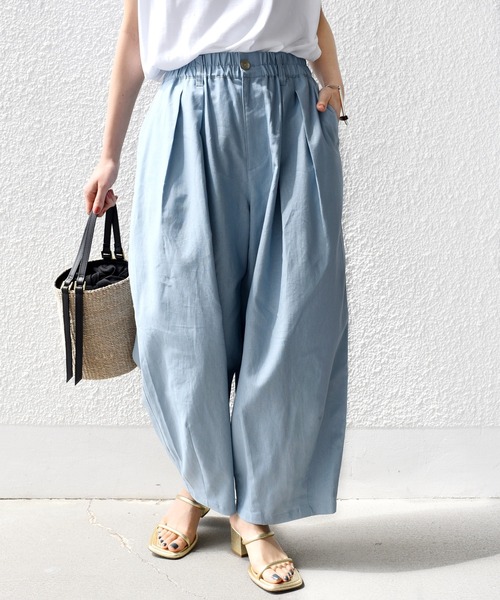 SHIPS.me(シップスミー)の「【ZOZO限定】SHIPS.me: 綿麻 タック バルーン パンツ(その他パンツ・レディース・ナチュラル/カーキ/ブラック/ライトベージュ/サックスブルー/ダークブラウン/ネイビー/イエロー・マルチサイズ)」の7枚目の写真