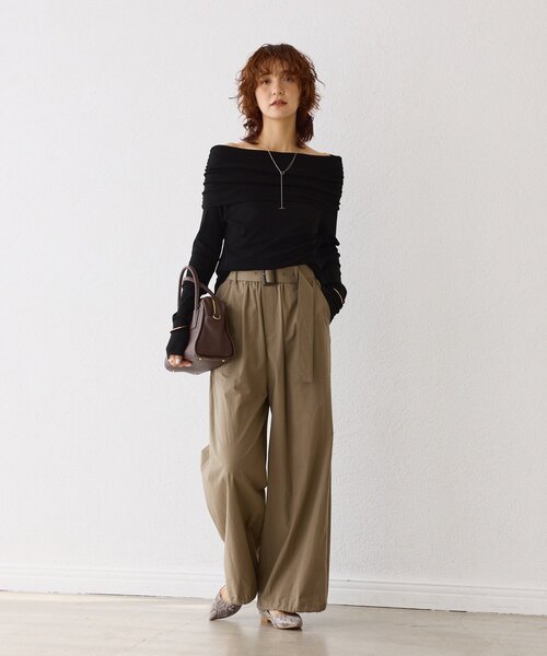 RIVE DROITE（リヴドロワ）の「【女性らしい抜け感】シアーテレコオフショルカットソー（Tシャツ/カットソー・レディース・チャコールグレー/ブラック・FREE）」の20枚目の写真